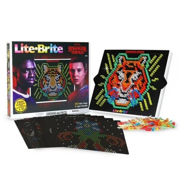 NEW Stranger Things Lite‑Brite 650 Mini Pegs 12 Designs Light Box Retro Edition - Picture 1 of 3